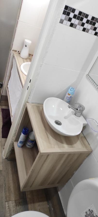 Ezeiza 2 Monoambiente Privado A 15 Minutos Del Aeropuerto Opcional Tranfer Desde Y Hacia El Aeropuerto De Ezeiza Las 24 Horas Pet Friendly Экстерьер фото