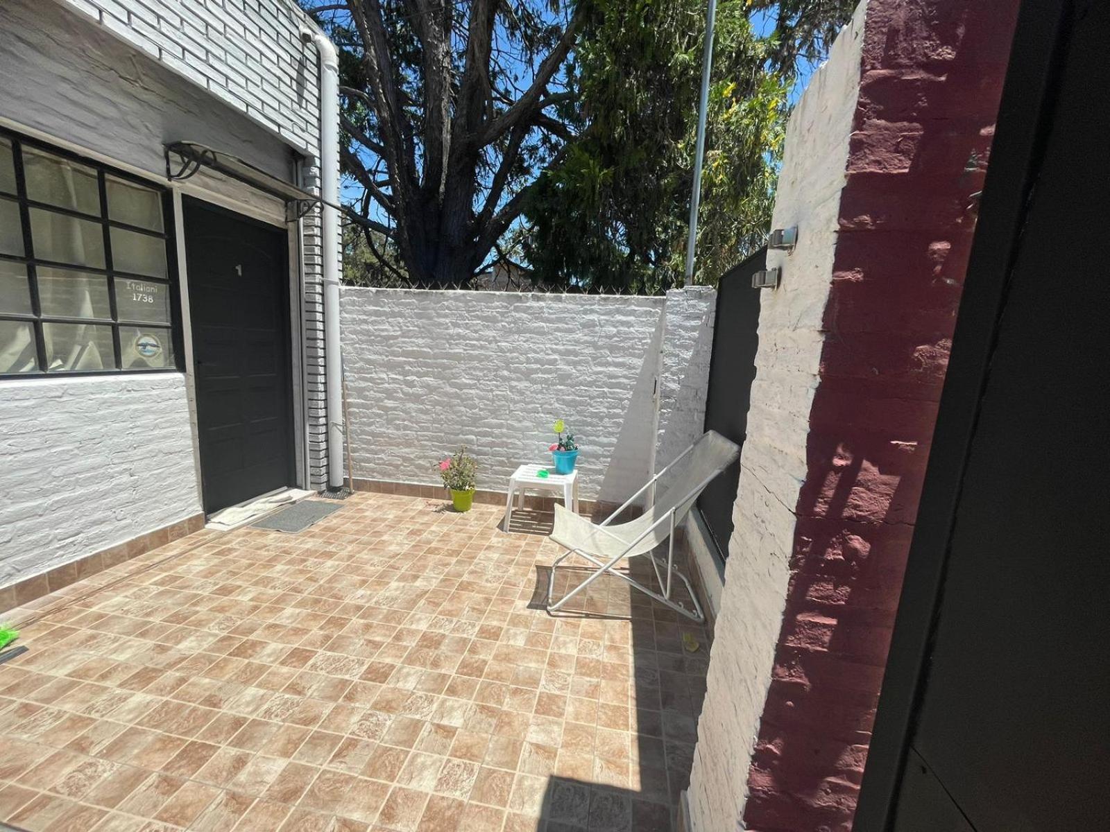 Ezeiza 2 Monoambiente Privado A 15 Minutos Del Aeropuerto Opcional Tranfer Desde Y Hacia El Aeropuerto De Ezeiza Las 24 Horas Pet Friendly Экстерьер фото